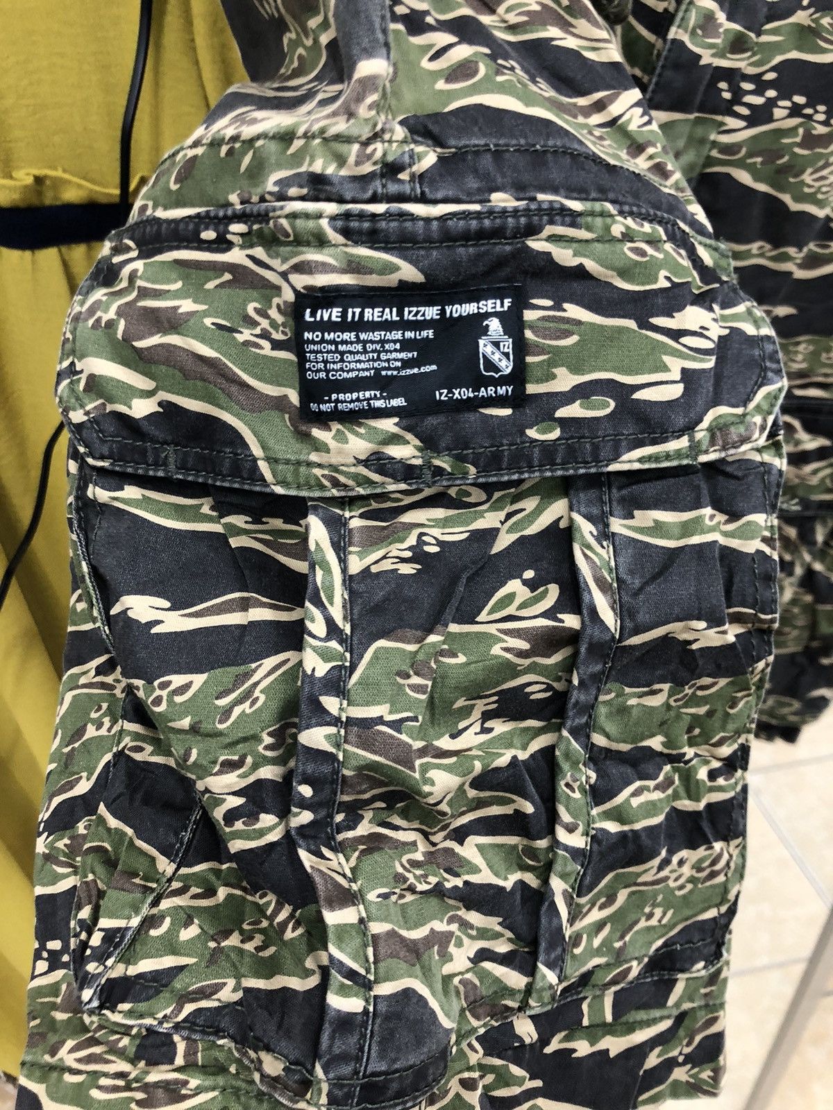 Neighborhood Izzue IZ-X04-Army Camo Cargo Short Size US 32 / EU 48 - 5 Thumbnail