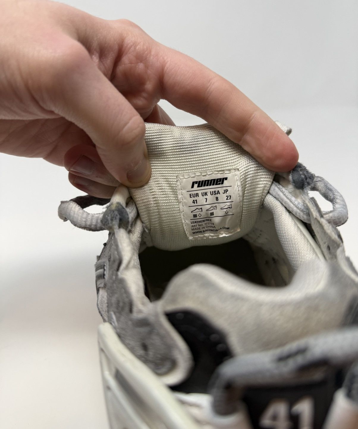 Balenciaga Balenciaga Runner Sneaker Grey/White/Black Size US 8 / EU 41 - 7 Thumbnail