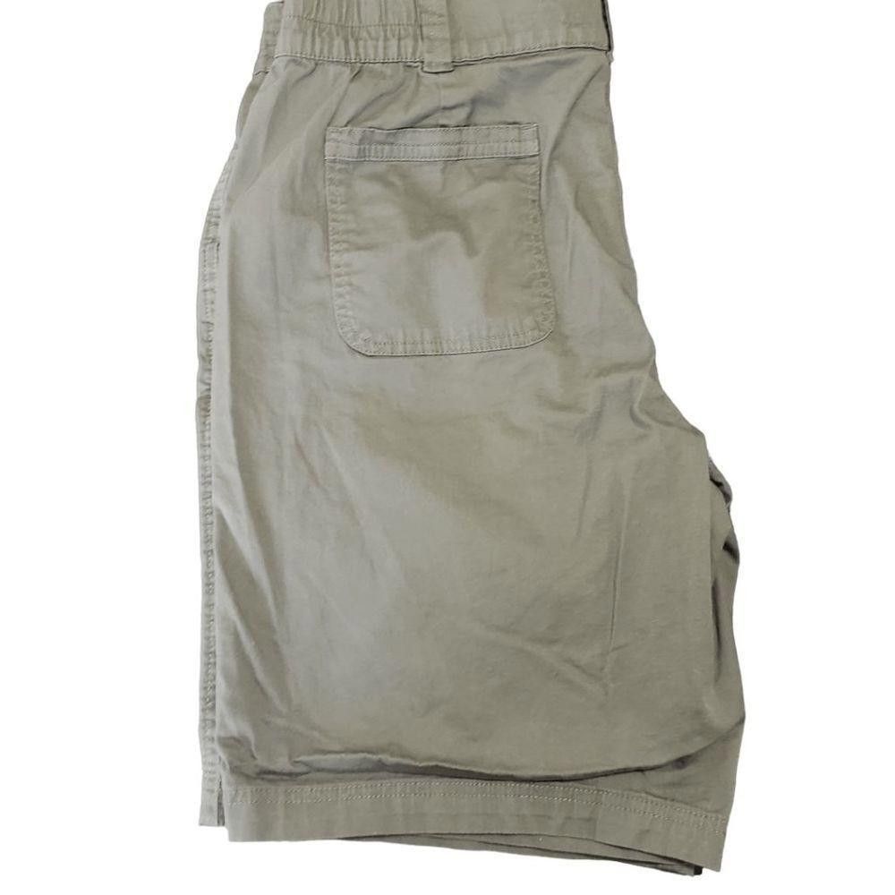 Designer CT149 Karen Scott Army Green Ladies Bermuda Shorts Size 14 Size 36" / US 14 / IT 50 - 2 Thumbnail