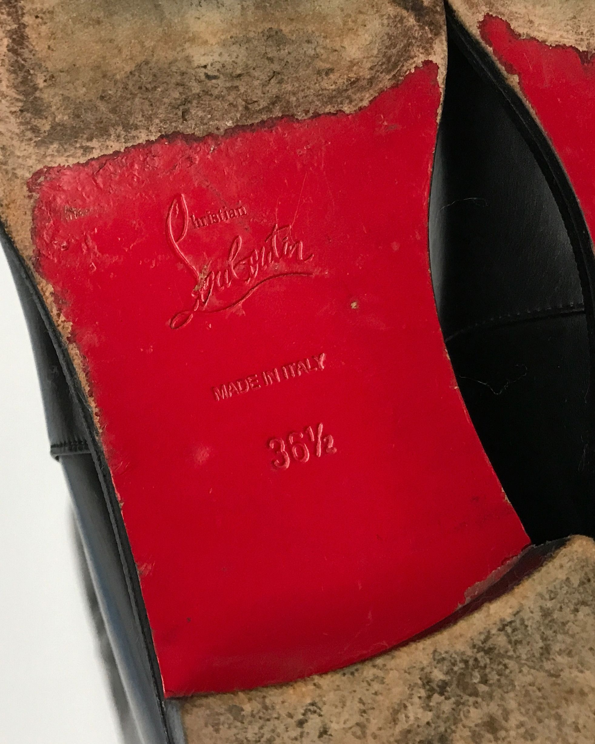 Christian Louboutin CHRISTIAN LOUBOUTIN CATE METAL CHAIN LEATHER BOOTS EU36.5 Size US 6 / IT 36 - 8 Thumbnail