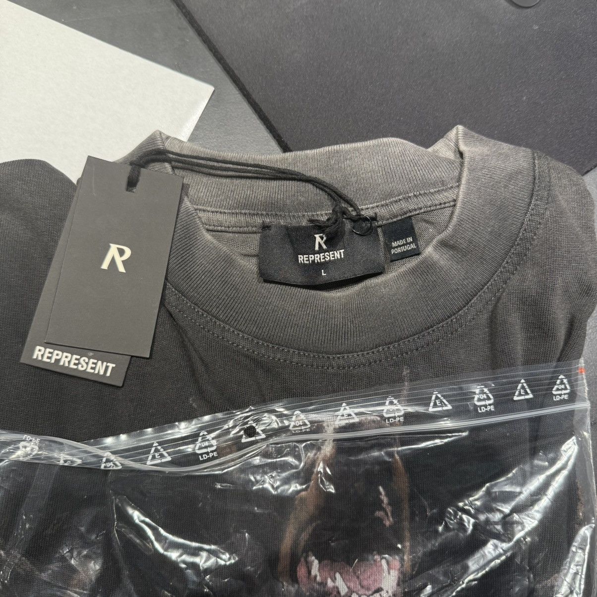 Represent Clo. Represent Thoroughbred T-Shirt Vintage Black Size US L / EU 52-54 / 3 - 3 Thumbnail
