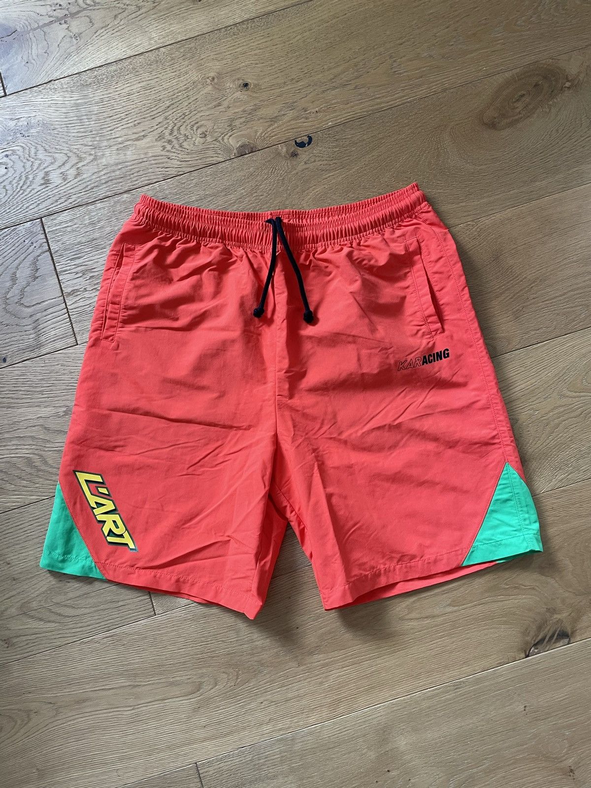 Kar Kar L’art De Automobile Shorts Size US 36 / EU 52 - 3 Thumbnail