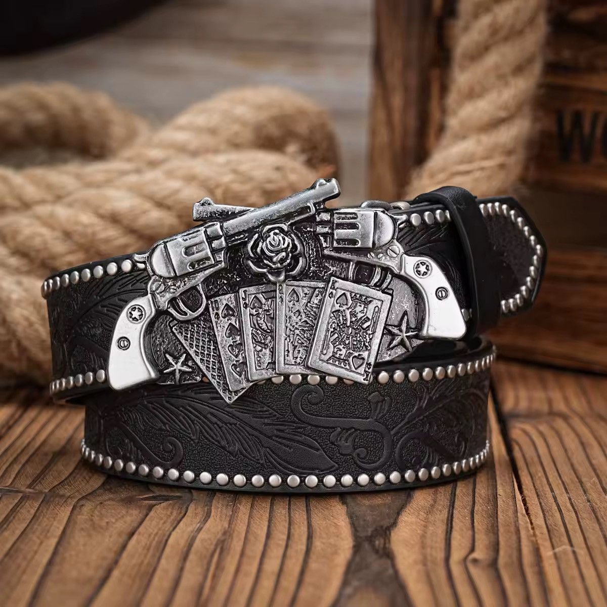Vintage Vintage Retro Style Belt Riveted Belts Menswear Accessories Size ONE SIZE - 1 Thumbnail