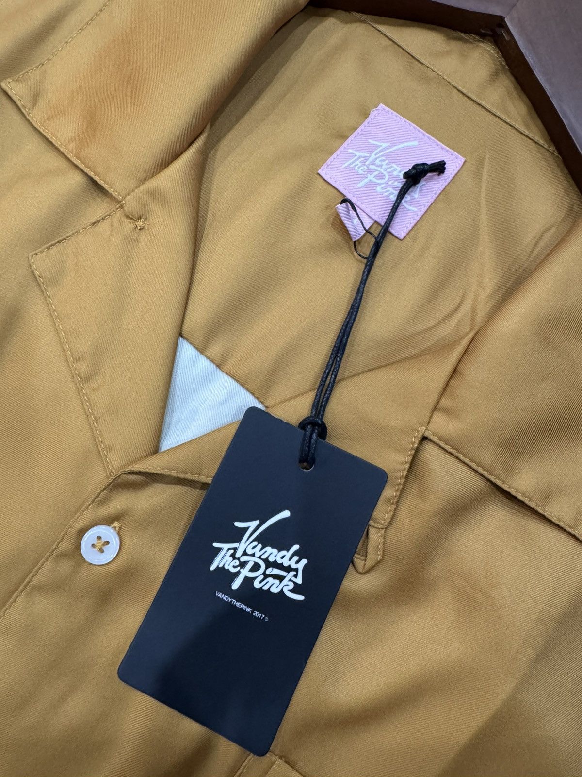 Vandy The Pink Vandy the Pink Carhartt bootleg shirt Size US M / EU 48-50 / 2 - 3 Thumbnail