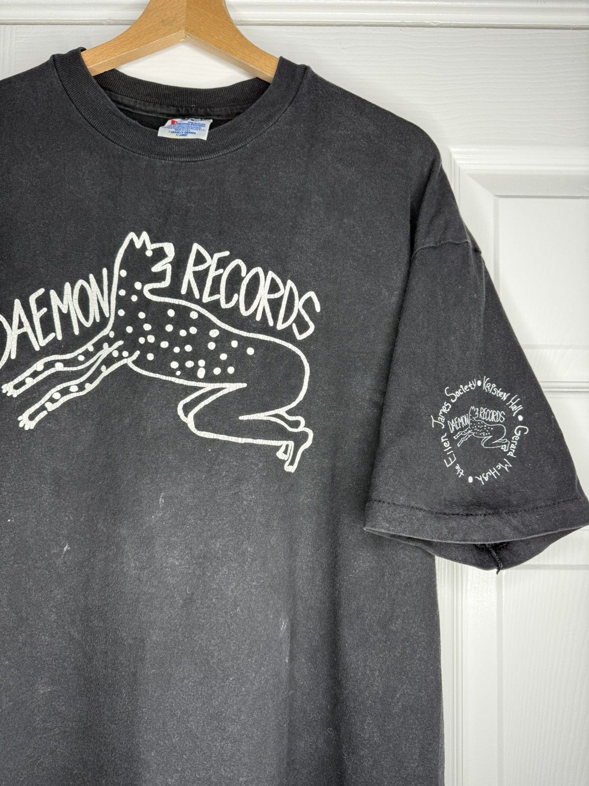 Vintage Vintage single stitch James Hall Daemon Records Feral Size US XL / EU 56 / 4 - 2 Thumbnail