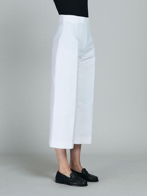 Marni oc11z0525 Flared Capri Pants in White Size 28" / US 6 / IT 42 - 2 Thumbnail