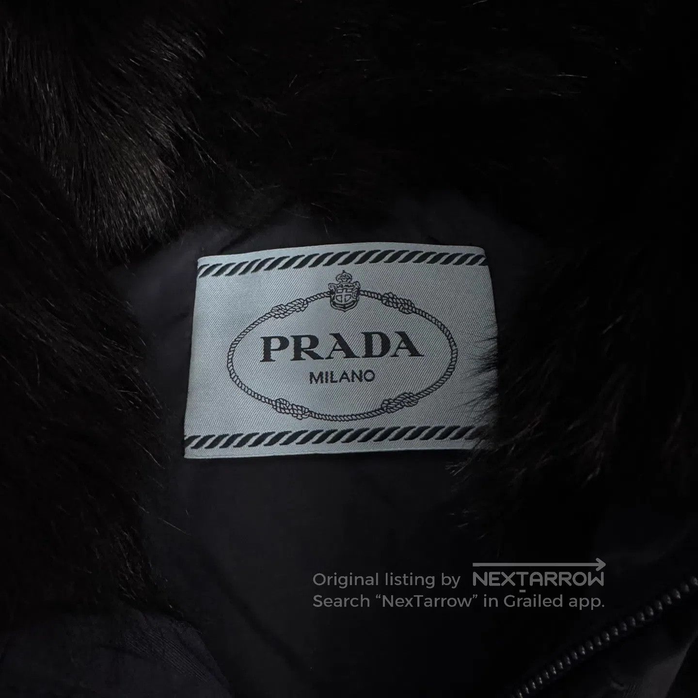 Prada Prada size 38 Delta-shaped logo hooded down jacket| Size US M / EU 48-50 / 2 - 6 Thumbnail