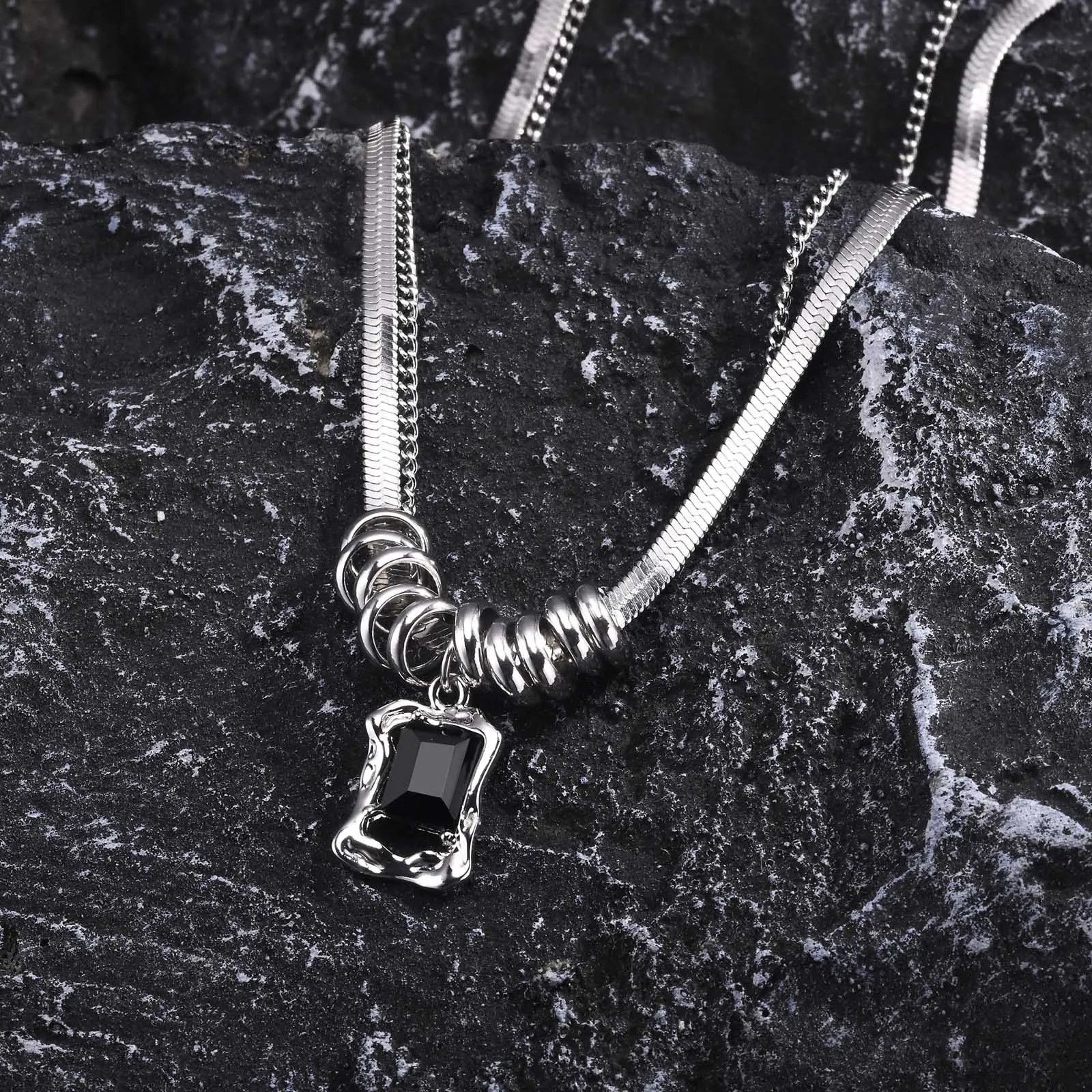 Jewelry Herringbone Chain Necklace Size ONE SIZE - 1 Thumbnail