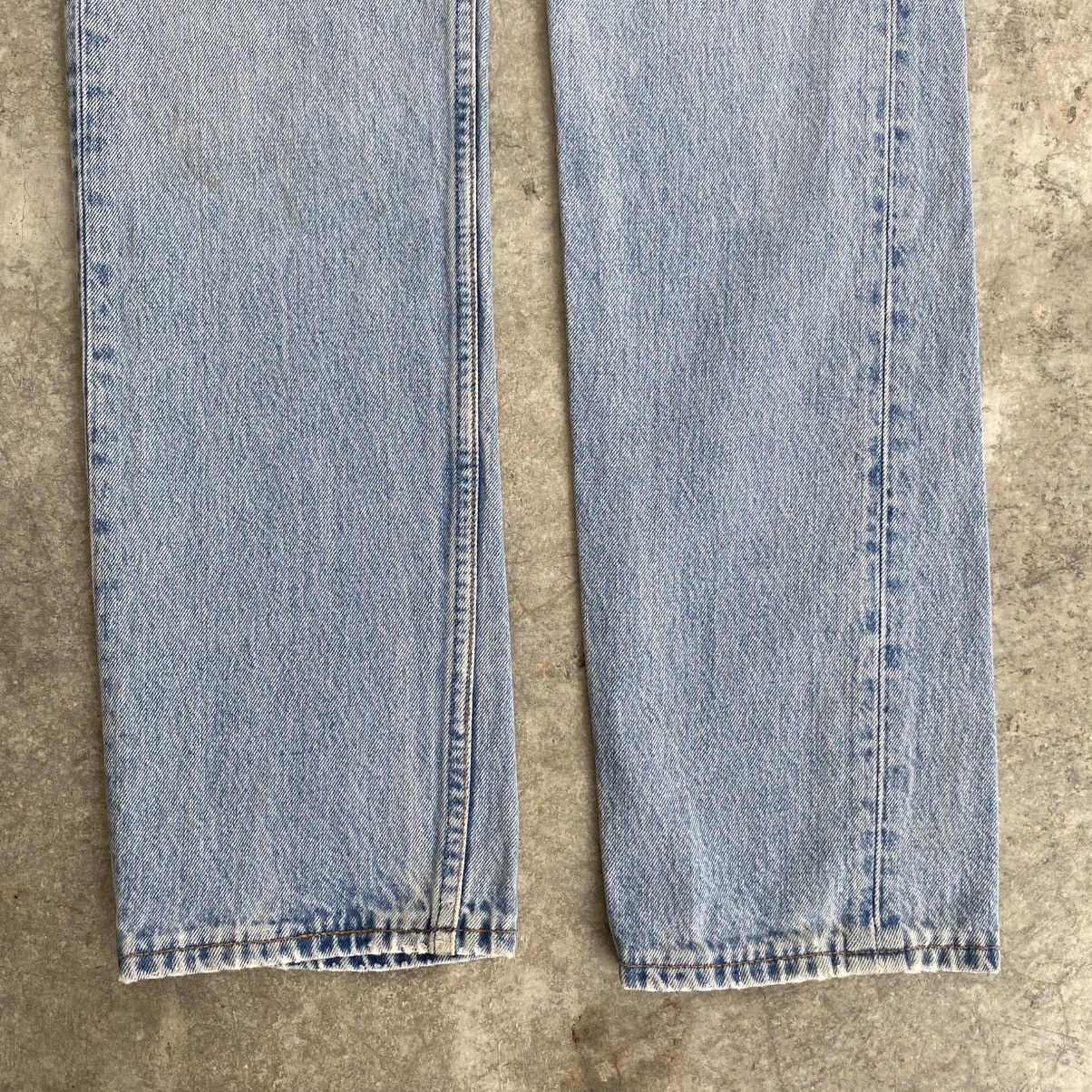 Levi's Vintage 90’s Levis 501 Faded Stonewashed Blue Denim Jeans Size US 28 / EU 44 - 7 Thumbnail
