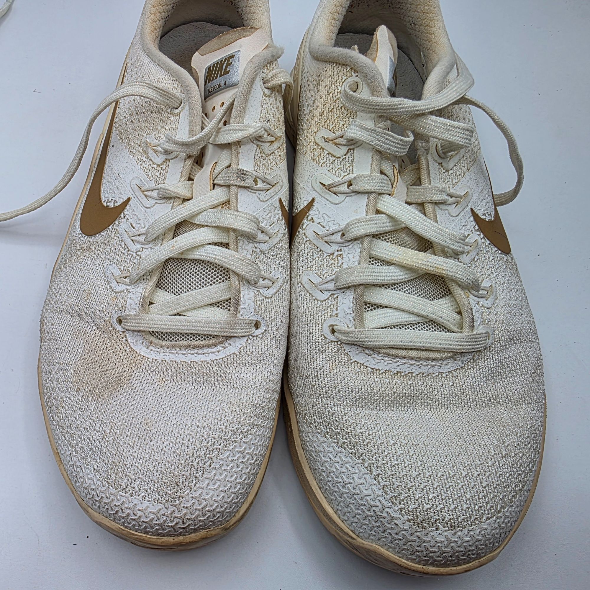 Nike Nike Metcon 4 Womens Size 8 Champagne Metallic Gold Training Size US 8 / IT 38 - 10 Thumbnail