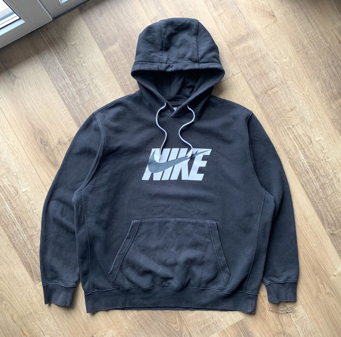 Vintage Nike Big Swoosh Logo Hoodie