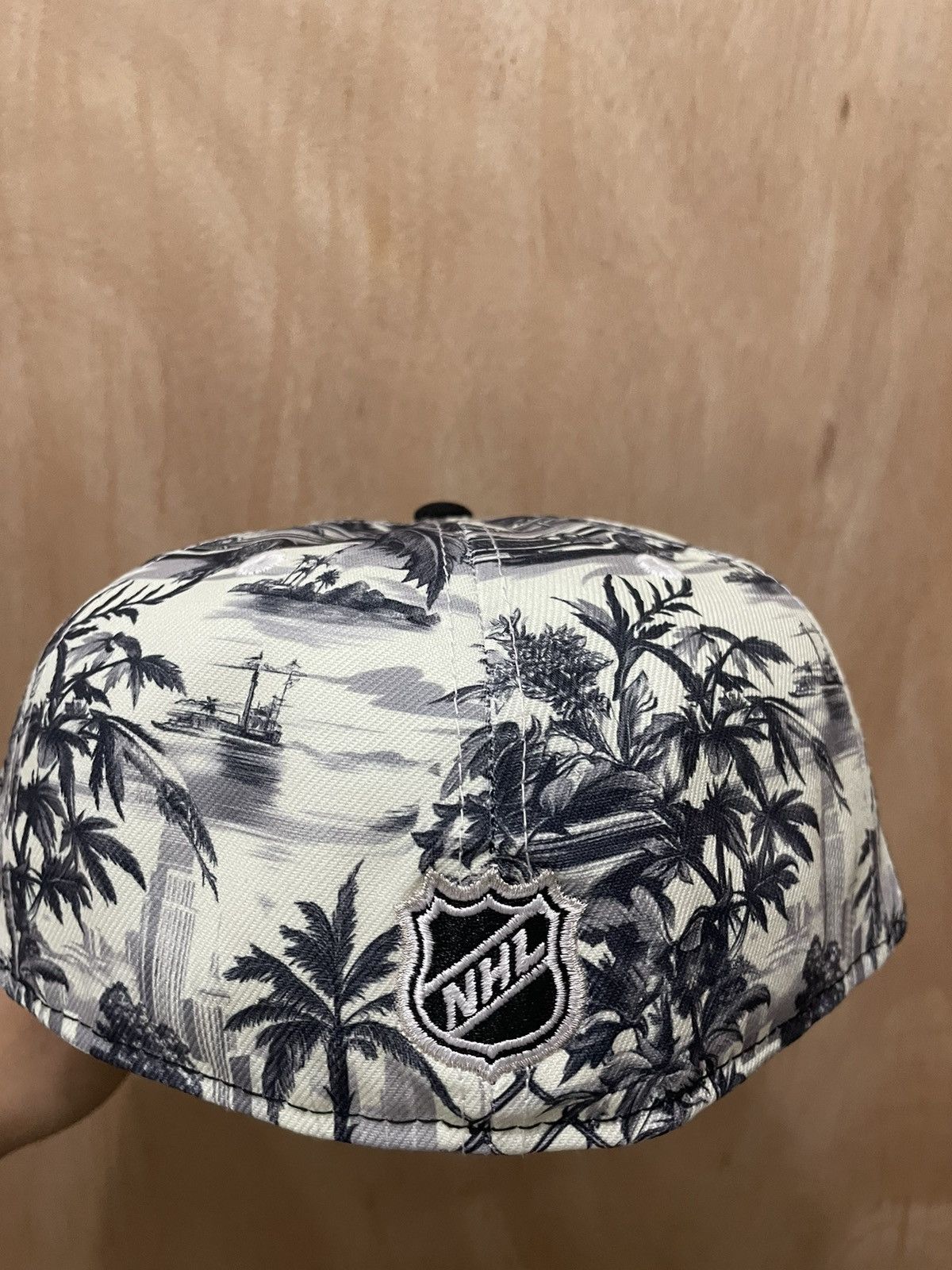 Hat Club Hat club TY DE JOUY Los Angeles Kings Size 7 1/4 Size ONE SIZE - 4 Thumbnail