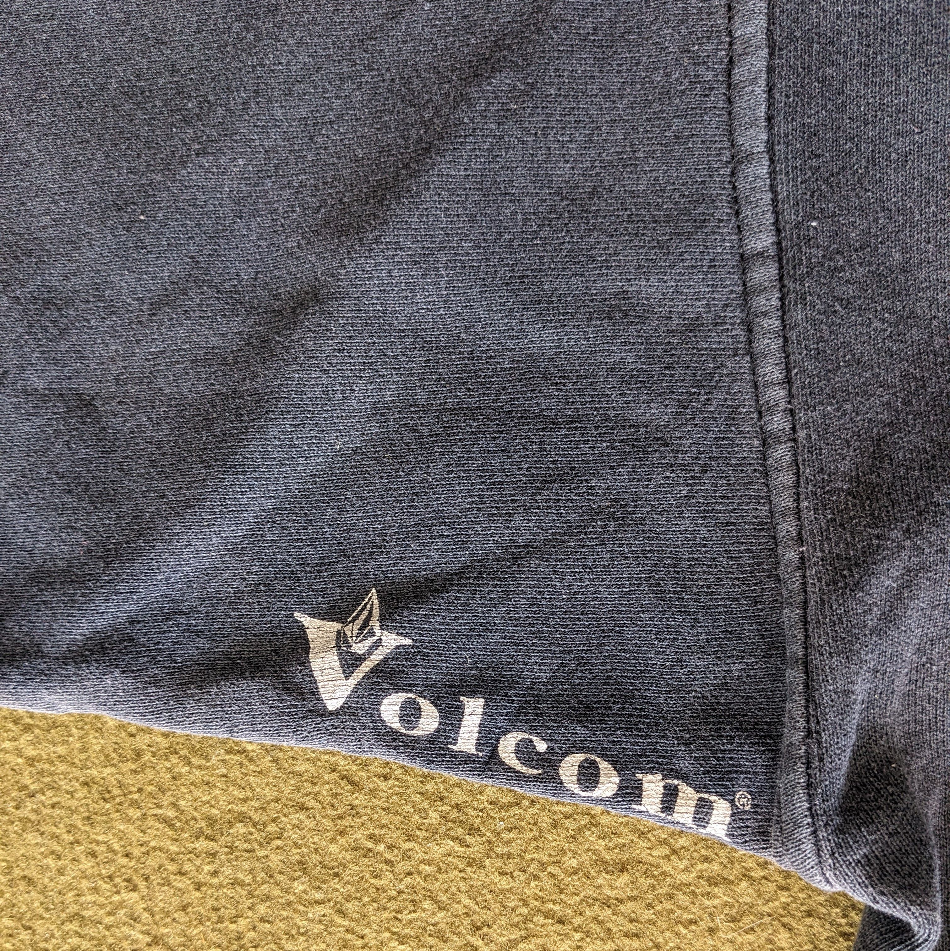 Volcom Vintage VOLCOM Skateboard Streetwear Sweatshirt Size US L / EU 52-54 / 3 - 6 Thumbnail