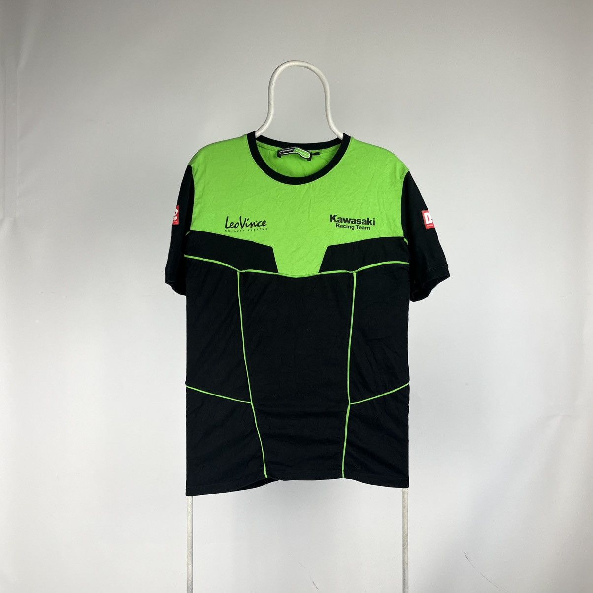 Formula 1 Kawasaki racing motorcycle Tshirt size XLarge Size US XL / EU 56 / 4 - 1 Thumbnail