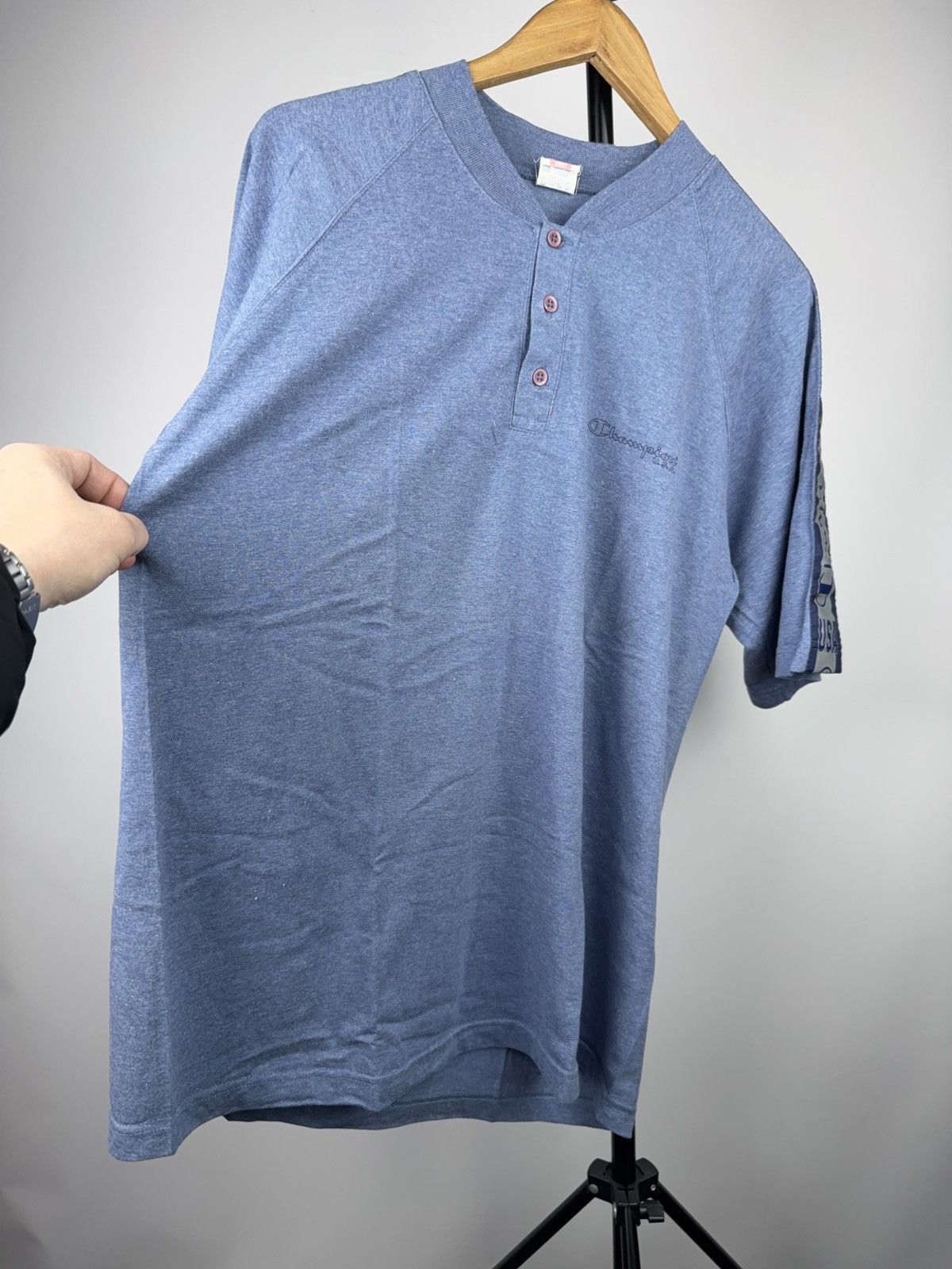 Champion 90s Vintage Champion USA Tape Sleeve Henley T-Shirt Blue Size US L / EU 52-54 / 3 - 6 Thumbnail