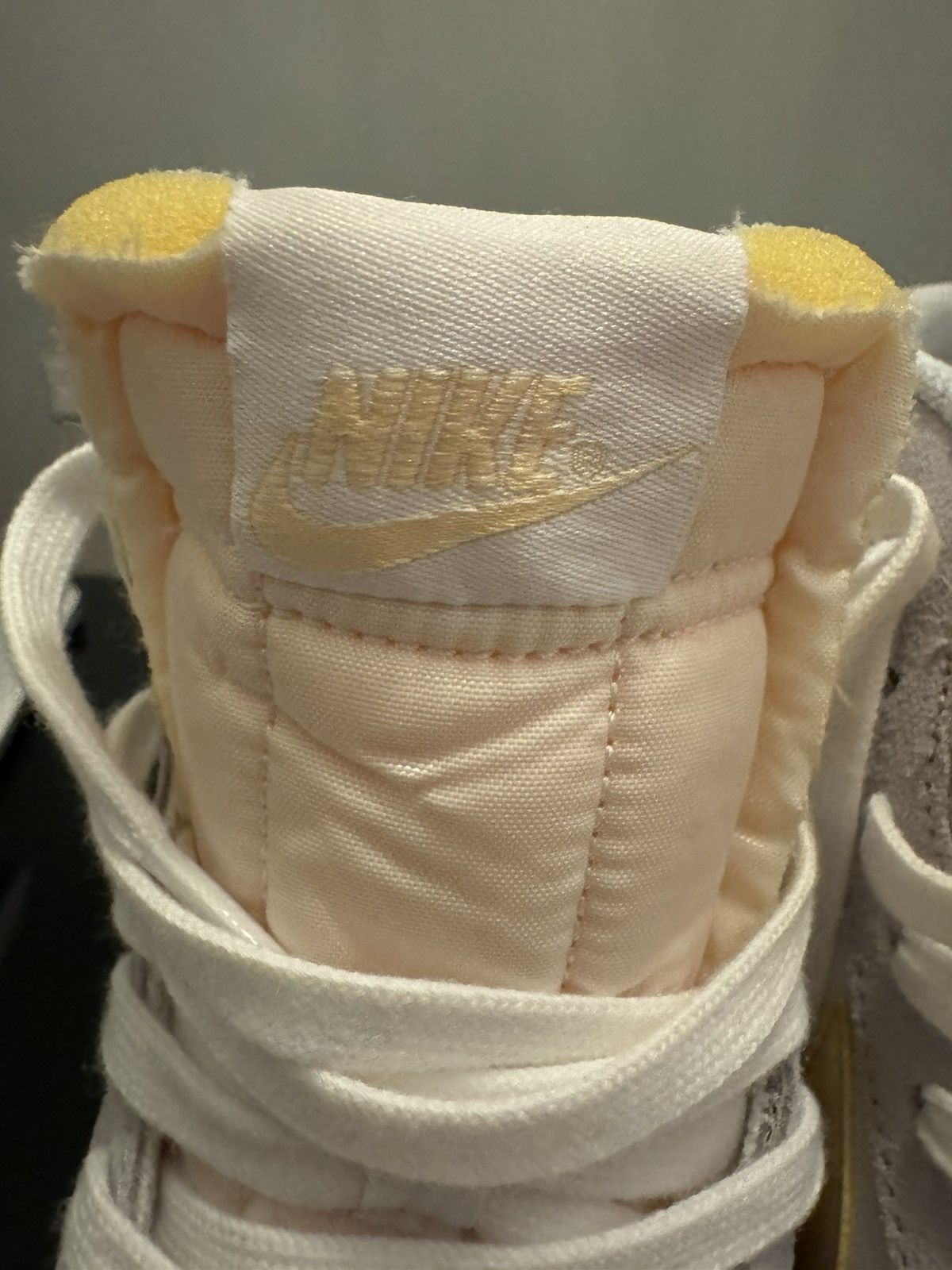 Nike Nike Blazer Mid ‘77 White, Lemon & Green US9.5/UK8.5 Size US 9.5 / EU 42-43 - 11 Thumbnail