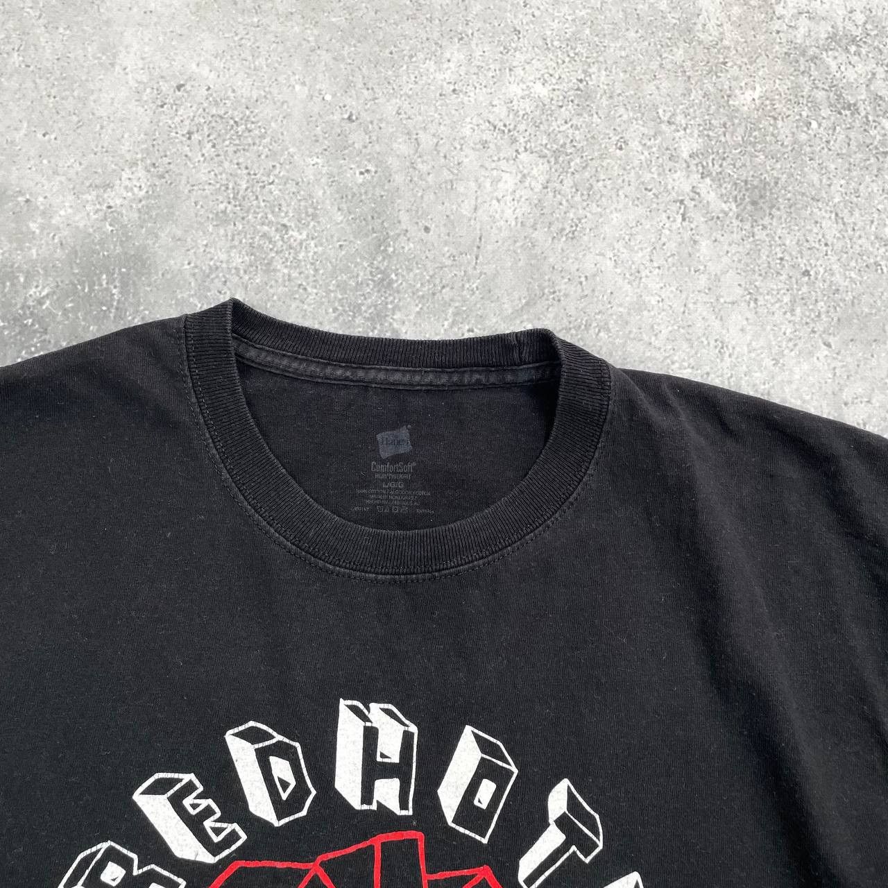 Band Tees Vintage 2007 Red Hot Chili Peppers RHCP Band T Shirt Faded Size US L / EU 52-54 / 3 - 4 Thumbnail