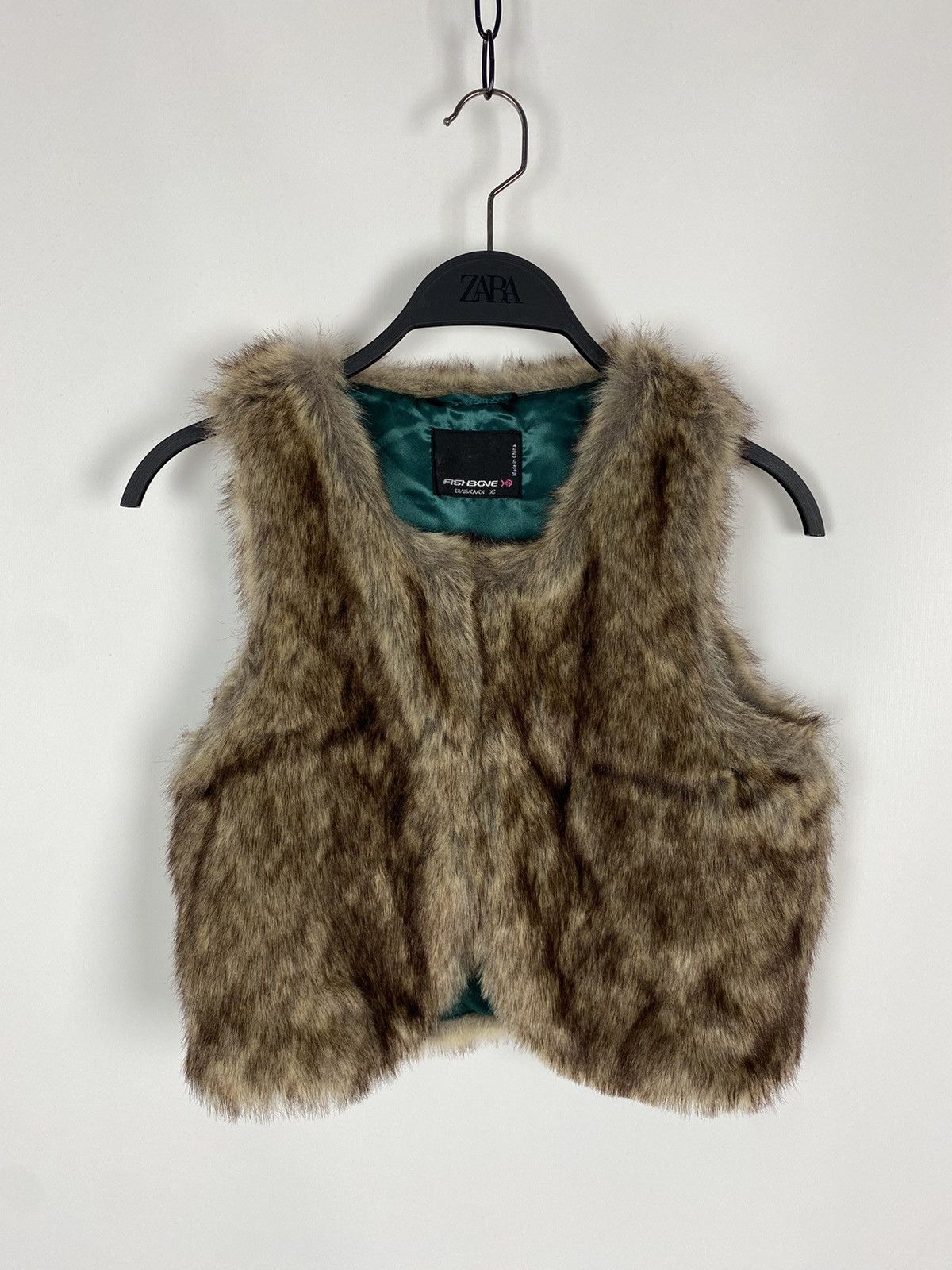 Vintage Y2K Fishbone Beige Faux Fur Cropped Vest Size XS / US 0-2 / IT 36-38 - 3 Thumbnail