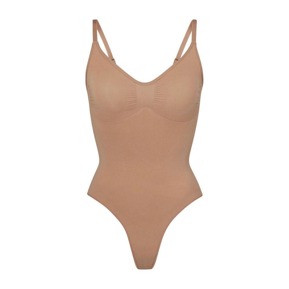 Designer CT271 SKIMS SEAMLESS SCULPT LOW BACK THONG B.S. SIENNA L/XL Size ONE SIZE - 1 Thumbnail