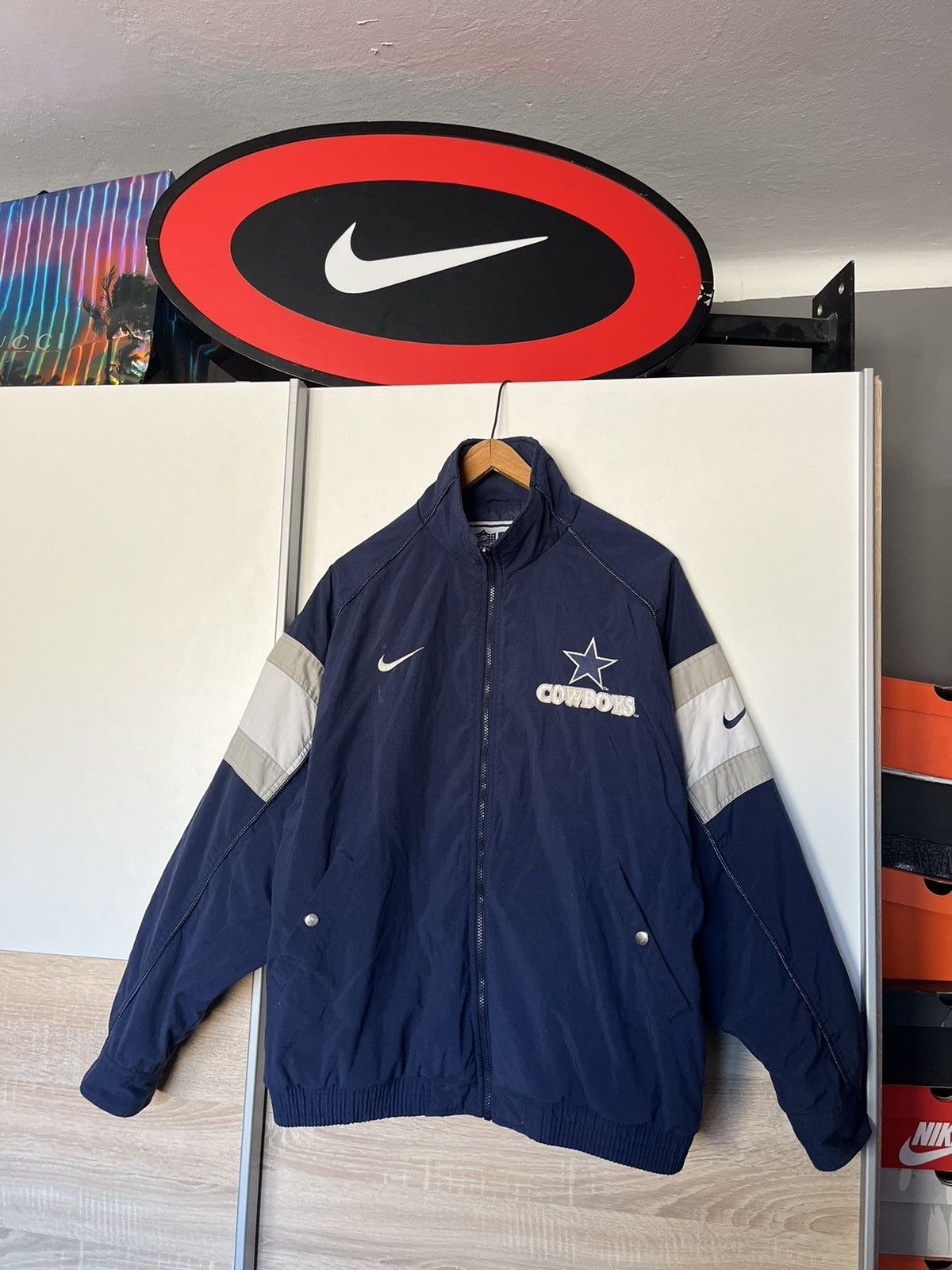 Nike Vintage 90’ Nike Pro Line x NFL Dallas Cowboys Zip Up Jacket Size US L / EU 52-54 / 3 - 1 Thumbnail