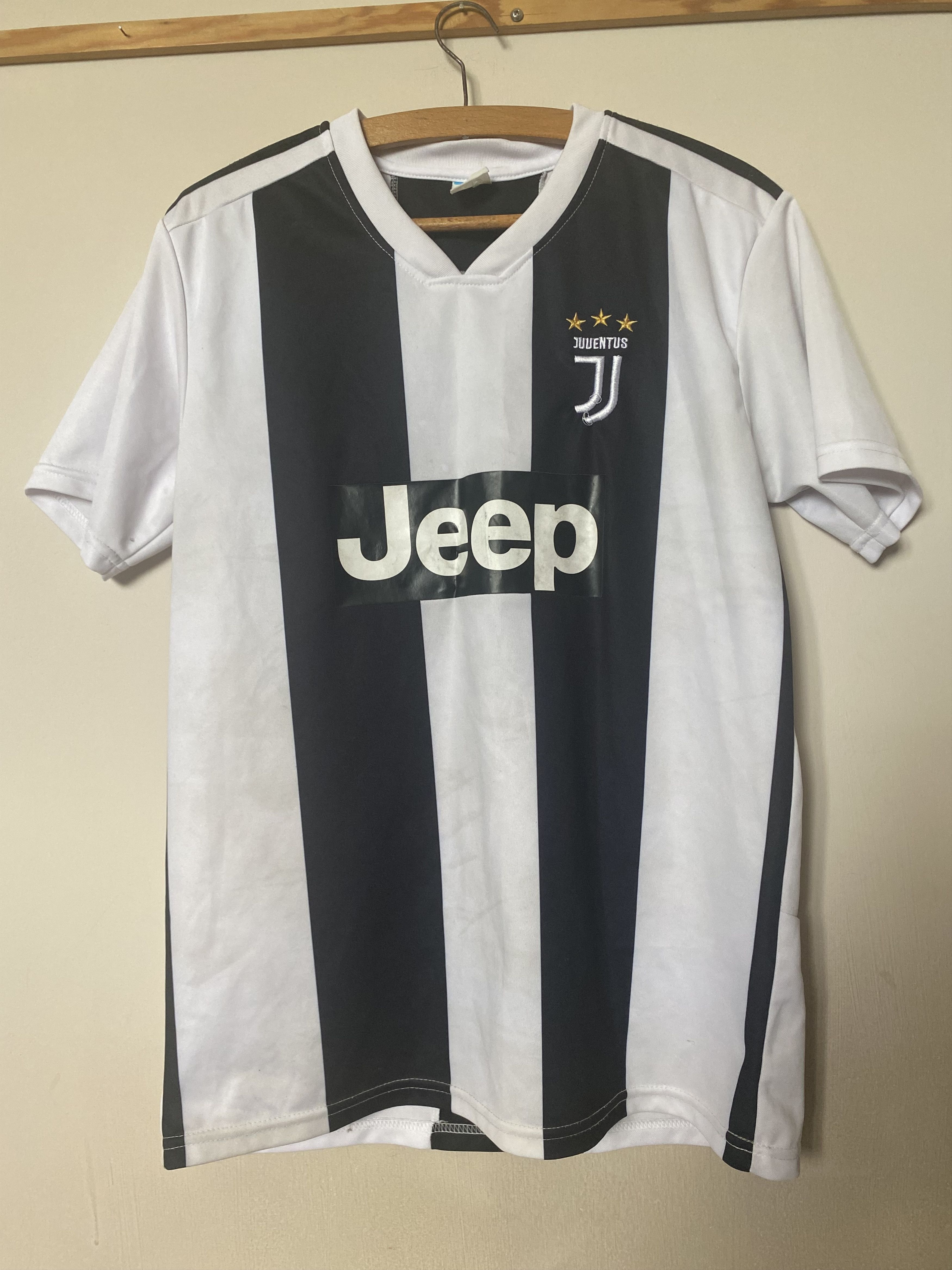 Other JUVENTUS TURIN F.C. #7 RONALDO - 2018- 2019 - L - UNIQUE Size US L / EU 52-54 / 3 - 2 Thumbnail
