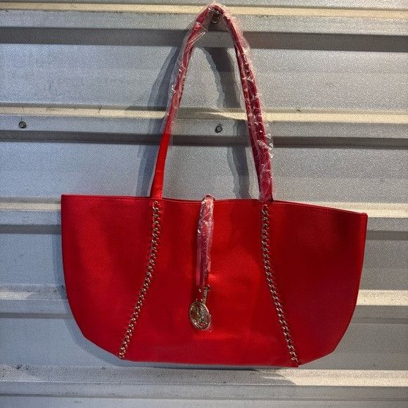 Badgley Mischka NWT BADGLEY MISCHKA DECORATIVE CHAIN RED TOTE Size ONE SIZE - 1 Thumbnail
