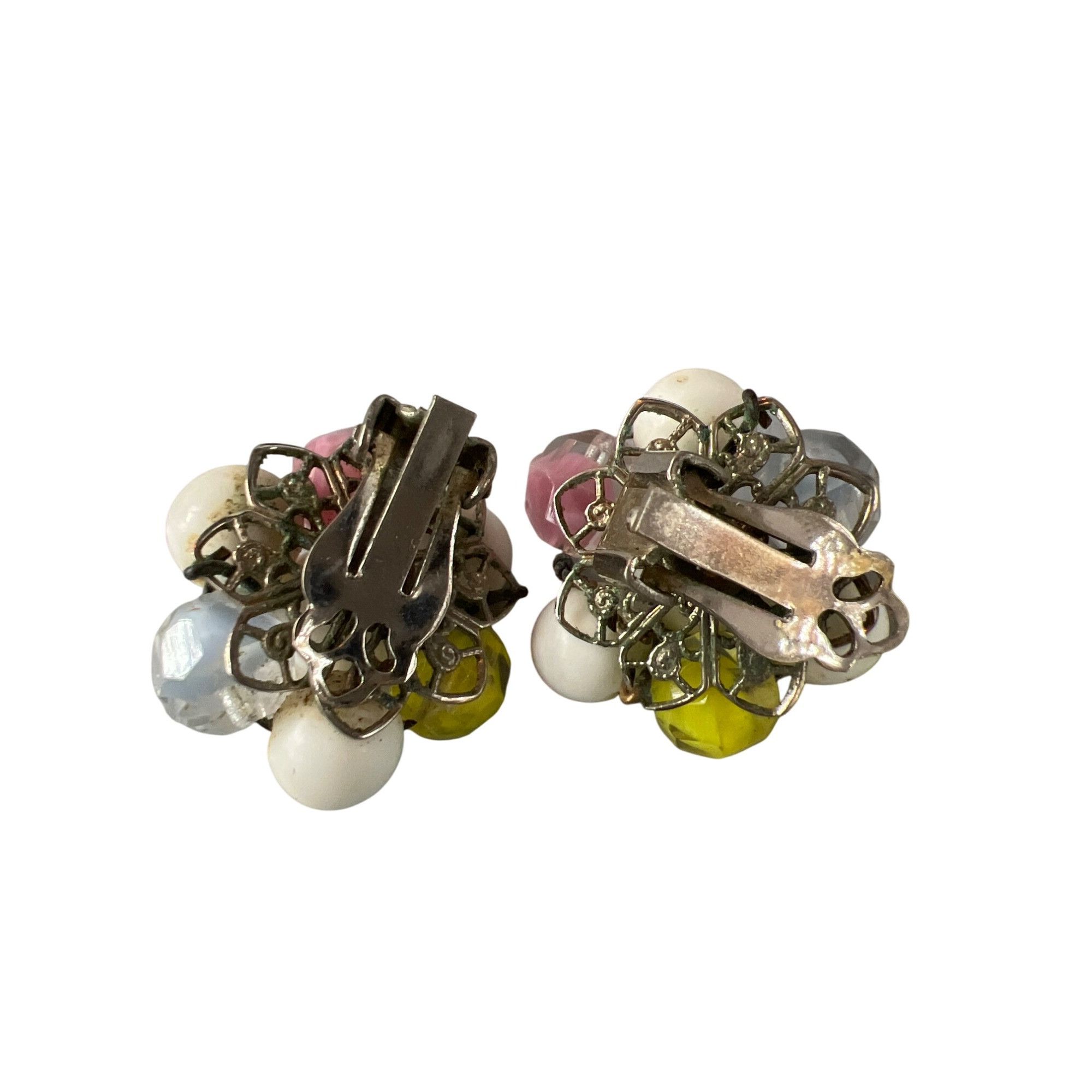 Other Vintage Glass Bead Cluster Clip On Earrings Silver Tone Whit Size ONE SIZE - 4 Thumbnail