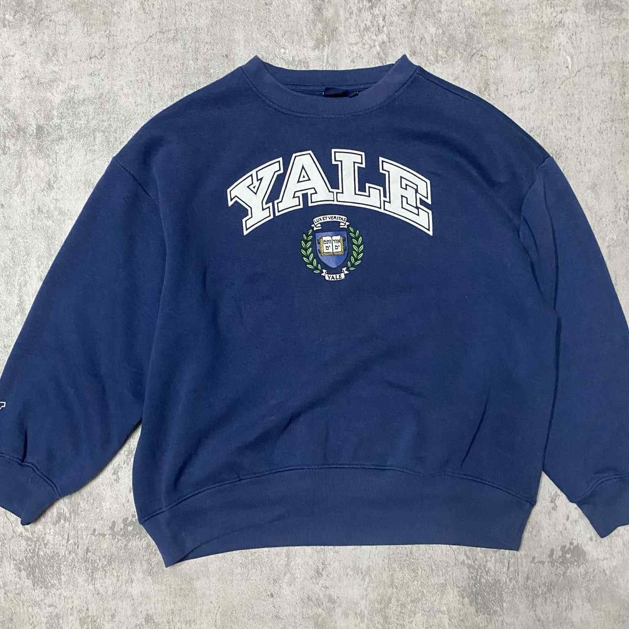 Other Navy vintage Yale University crewneck sweatshirt Size US L / EU 52-54 / 3 - 1 Thumbnail
