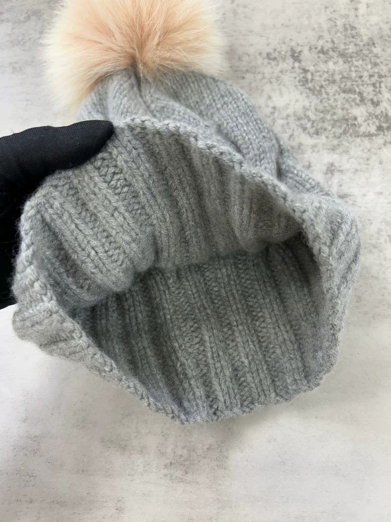 Loro Piana LORO PIANA Gray knitted hat with real fox pom-poms Size ONE SIZE - 4 Thumbnail