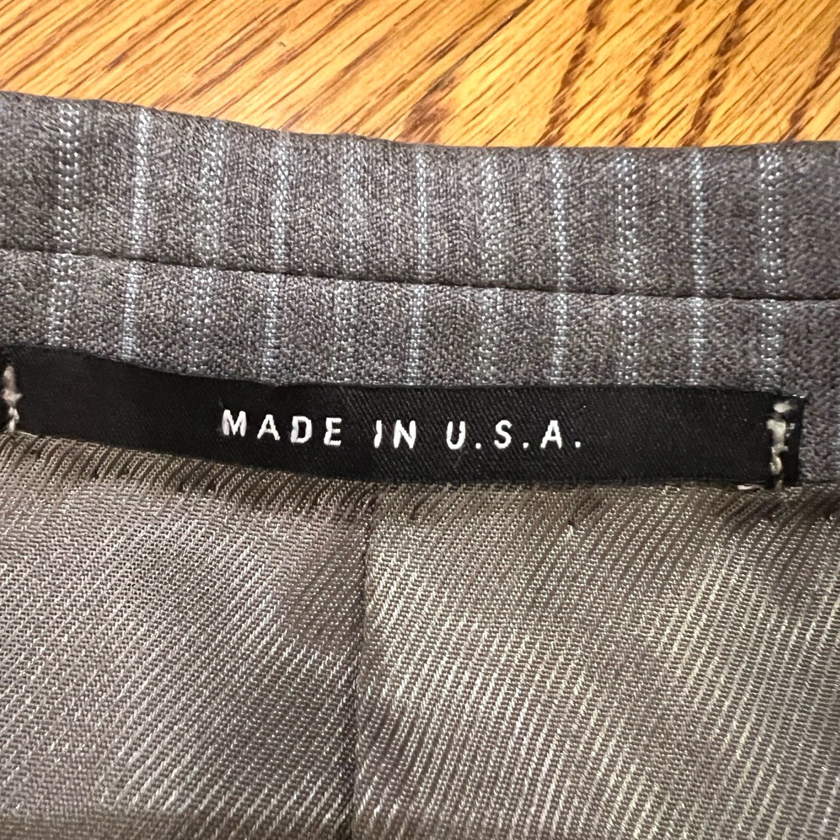 Vintage Hickey Freeman Blazer Mens 44 Gray Striped 100% Wool USA Made Reg A102 Size 44R - 3 Thumbnail