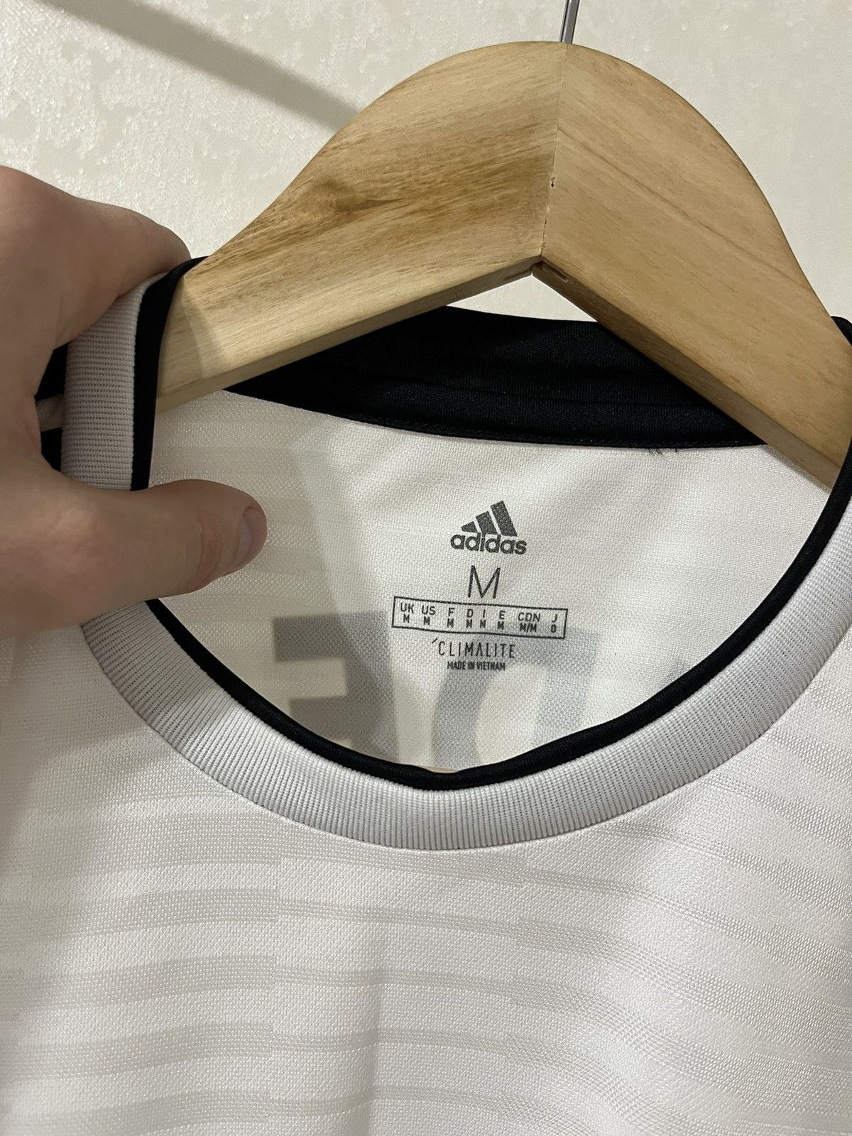 Adidas Adidas Wolverhampton 18/19 Away Jersey Size US M / EU 48-50 / 2 - 3 Thumbnail