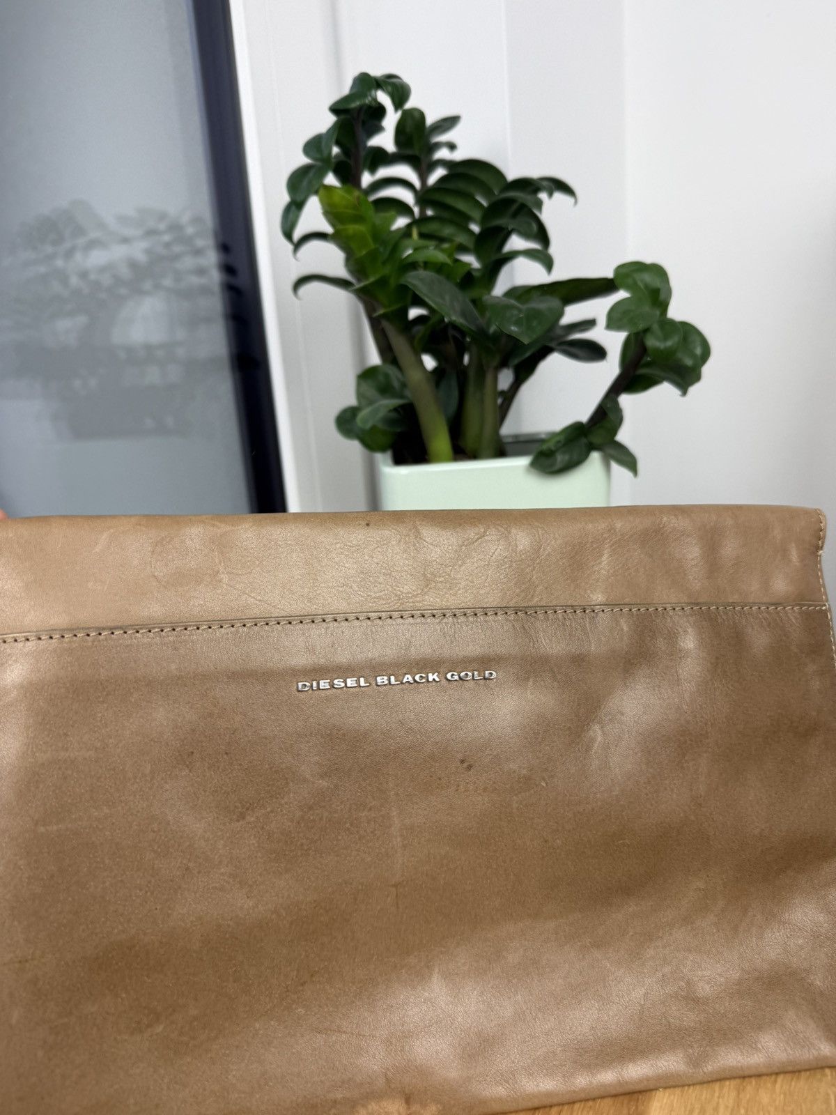 Diesel Black Gold 2000s Diesel Black Gold Leather ClatchBag Size ONE SIZE - 2 Thumbnail