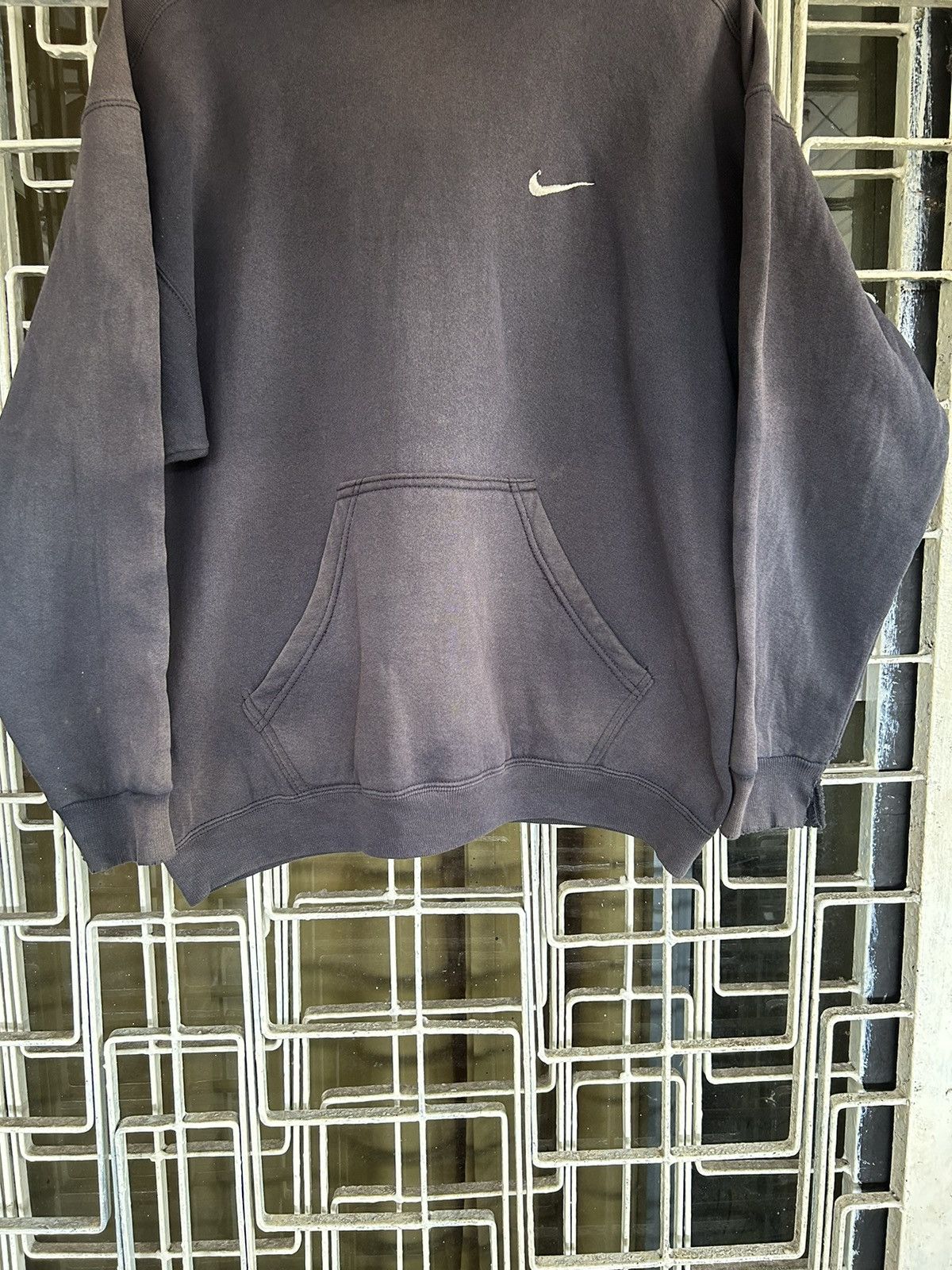 Nike × Vintage 💥 RARE 90s SUN FADED NIKE PULL OVER HOODIE Size US L / EU 52-54 / 3 - 4 Thumbnail
