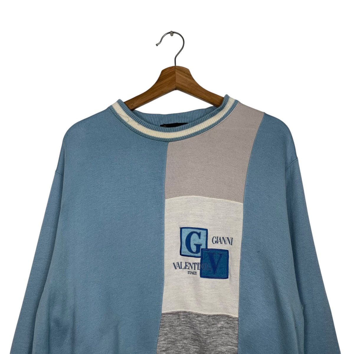 Gianni Valentino GIANNI VALENTINO Embroidery Big Logo Sweatshirt #1559-C70 Size US M / EU 48-50 / 2 - 2 Thumbnail