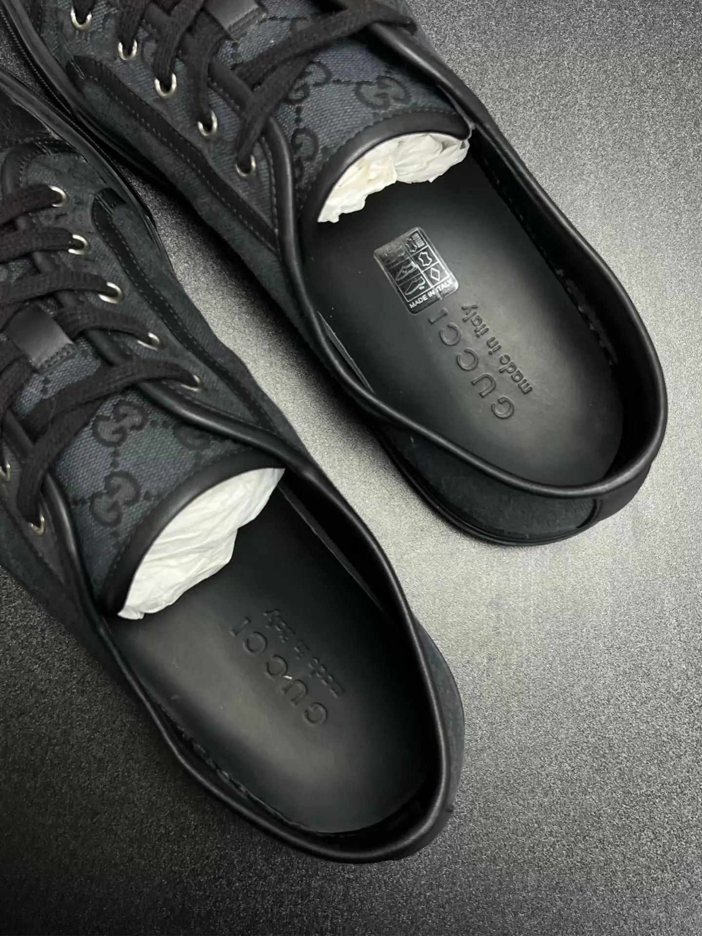 Gucci Gucci canvas all over print black 45 sneakers Size US 12 / EU 45 - 4 Thumbnail