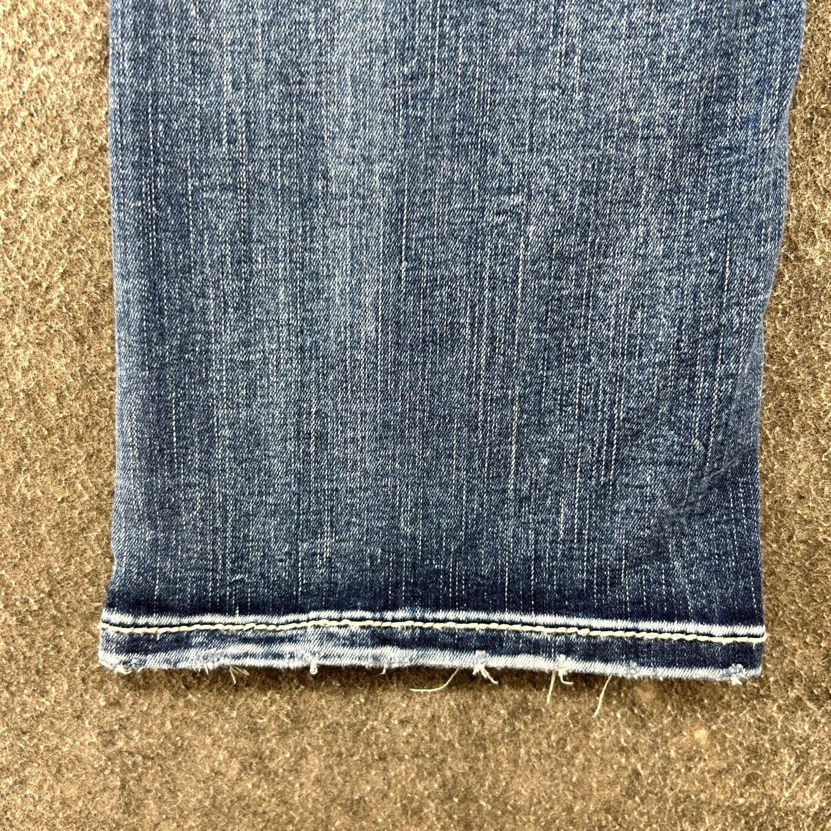 Miss Me Miss Me Jeans Womens 26 Blue Mid Rise Bootcut Medium Wash Bling Rhinestone Sequin Embroidered Buffalo Rock Western Jeans Size 26" / US 2 / IT 38 - 4 Thumbnail