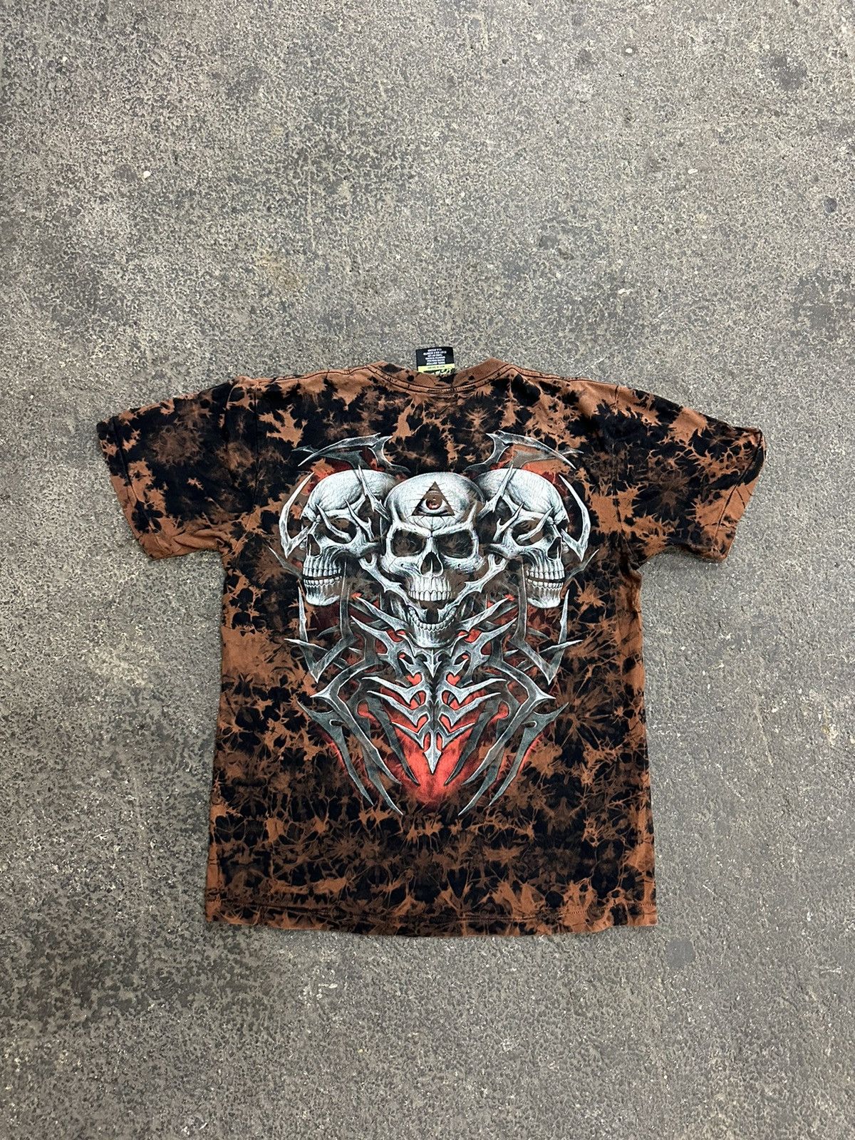 Vintage Y2K skull grunge graphic t shirt Size US L / EU 52-54 / 3 - 4 Thumbnail