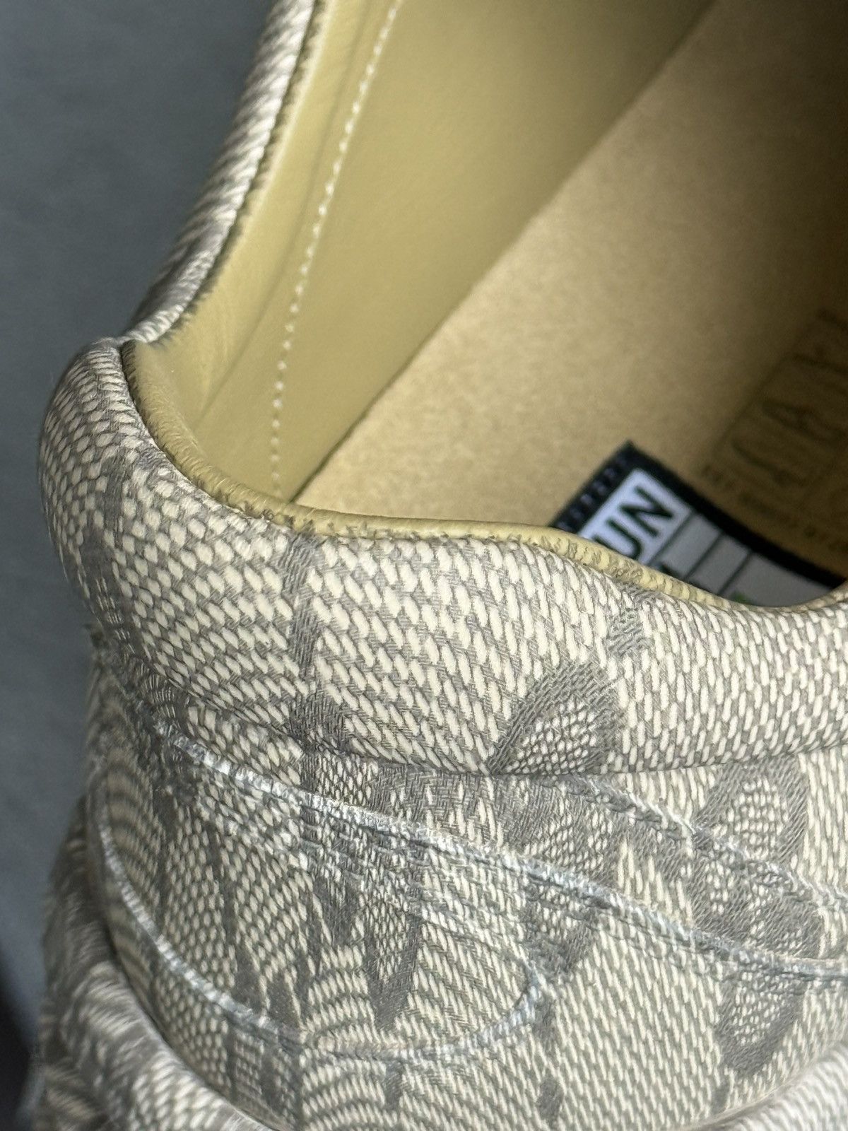 Gucci Gucci Run Sneaker Beige Ebony Monogram Size 9 US Size US 9 / EU 42 - 15 Thumbnail