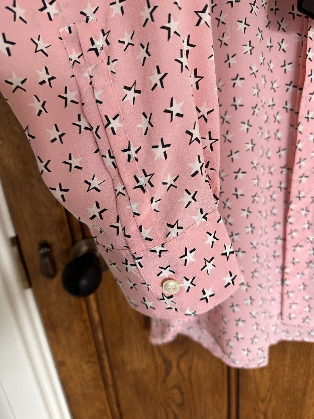 Saint Laurent Paris SS19 Saint Laurent star 💯% silk shirt 41 grail Size US L / EU 52-54 / 3 - 13 Thumbnail