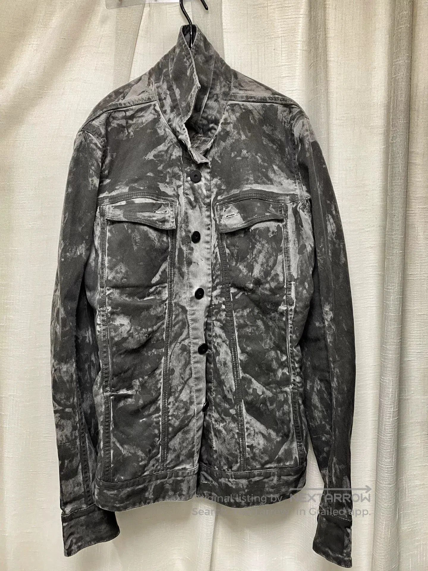 11 By Boris Bidjan Saberi 11 BY BORIS BIDJAN SABERI Wax. Size US M / EU 48-50 / 2 - 1 Thumbnail