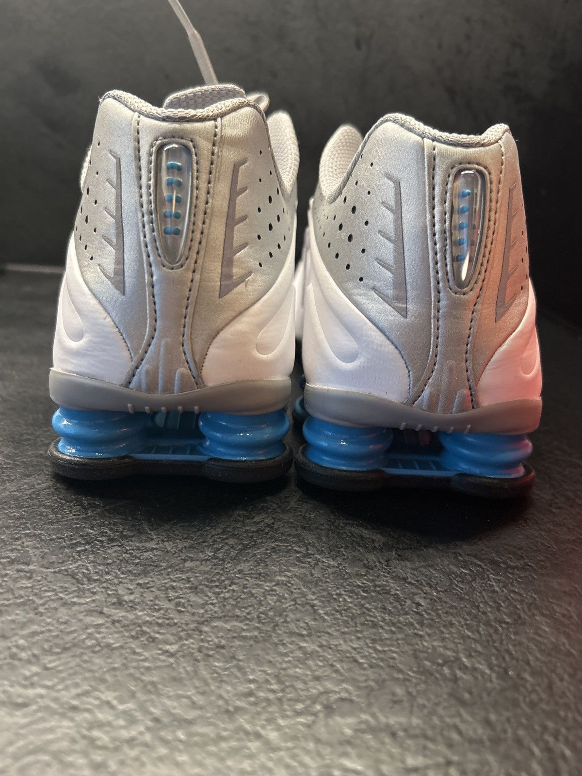 Nike Nike shox R4 Size US 10 / EU 43 - 5 Thumbnail