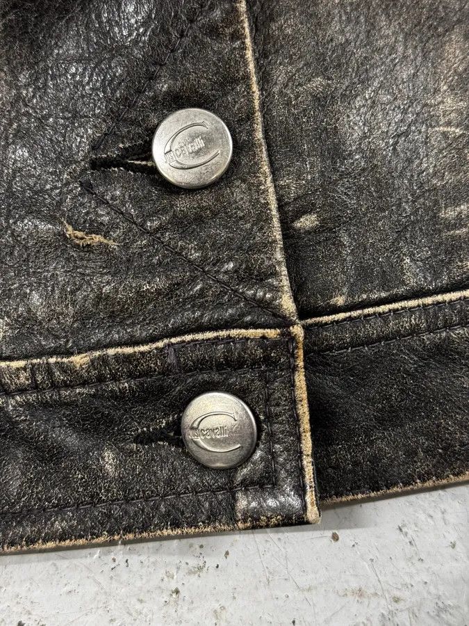 Just Cavalli 2000s Cavalli Grey Eroded Leather Trucker Jacket Size S / US 4 / IT 40 - 8 Thumbnail
