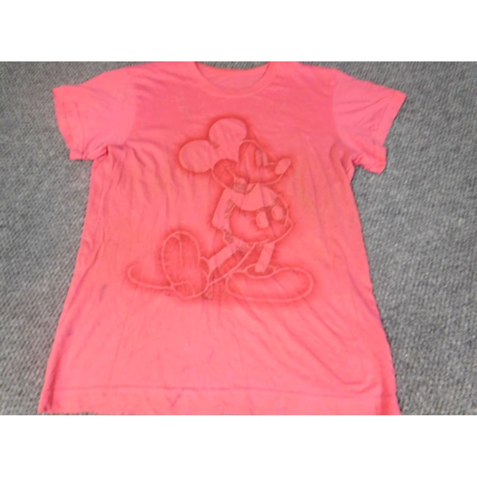 Disney Disney Shirt Womens Small pink Mickey Mouse graphic Crew Neck T-Shirt Casual Short Sleeve Disney Brand Womens Pink Mickey Movie Basic 90s? Size S / US 4 / IT 40 - 3 Thumbnail