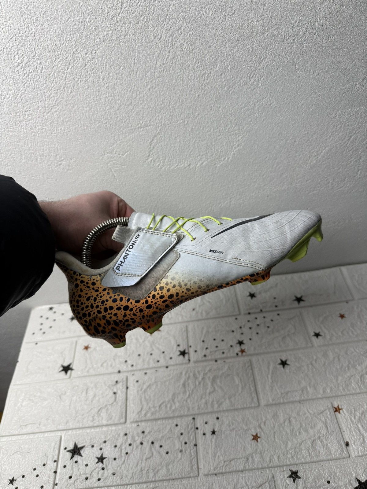 Nike Nike Phantom GX 2 Academy Easyon FG US8.5 UK7.5 EUR42 Cleats Size US 8.5 / EU 41-42 - 1 Thumbnail