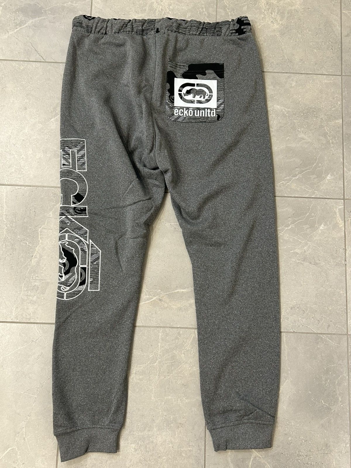 Ecko Unltd. Ecko Sweatpants Embroidered Vertical Logo Fleece Jogger Size US 36 / EU 52 - 5 Thumbnail