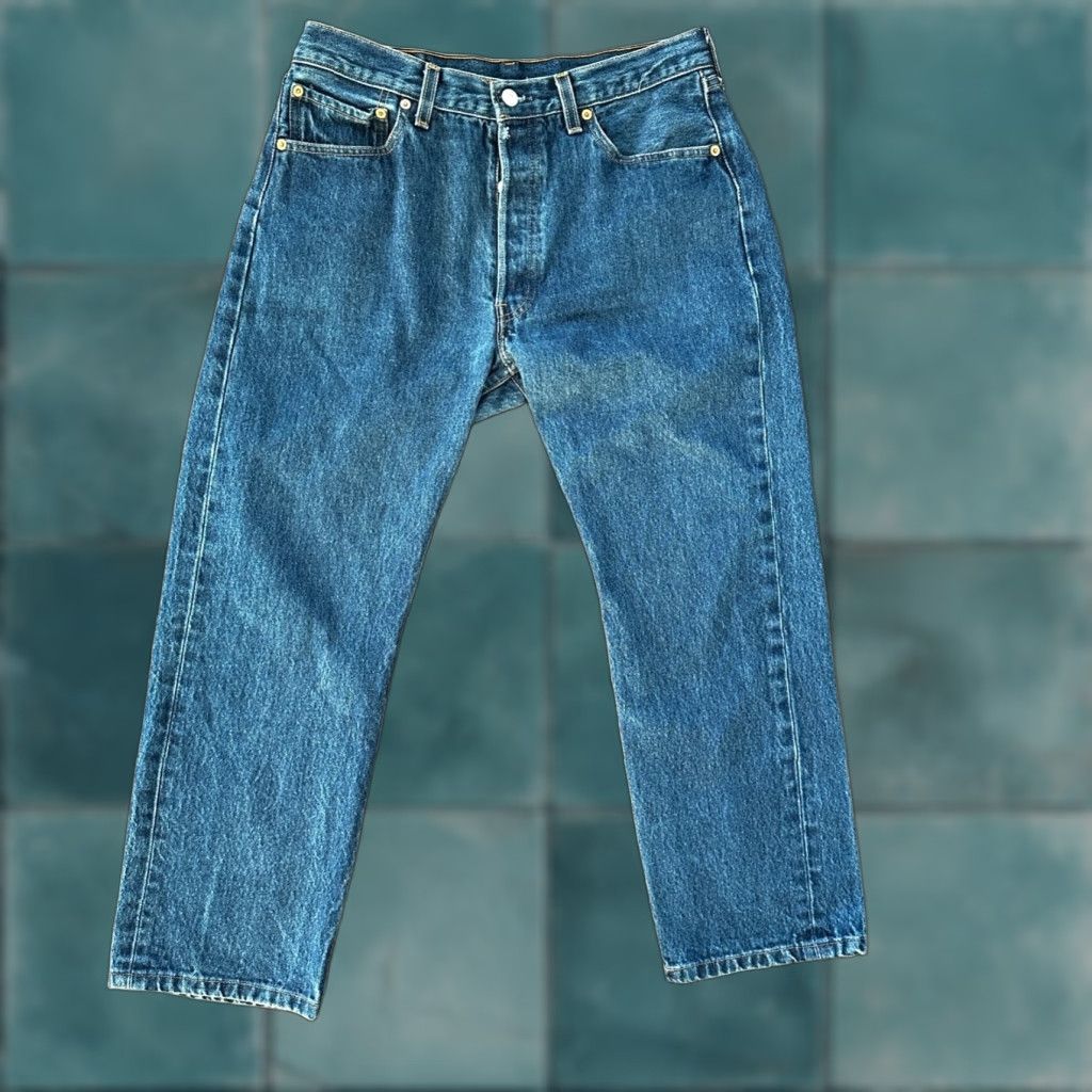 Levi's VINTAGE Levi's 501 XX Jeans Denim Straight 34x30 Blue 90s USA Mens Size US 34 / EU 50 - 1 Thumbnail