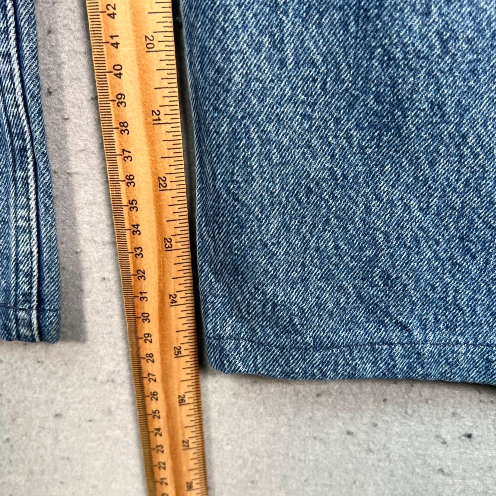 Aime Leon Dore Aimé Leon Dore Jeans Mens 30 5-Pocket Denim 100% Cotton Blue Mid Wash Hemmed Straight 26in Inseam 100% Cotton Size US 30 / EU 46 - 7 Thumbnail