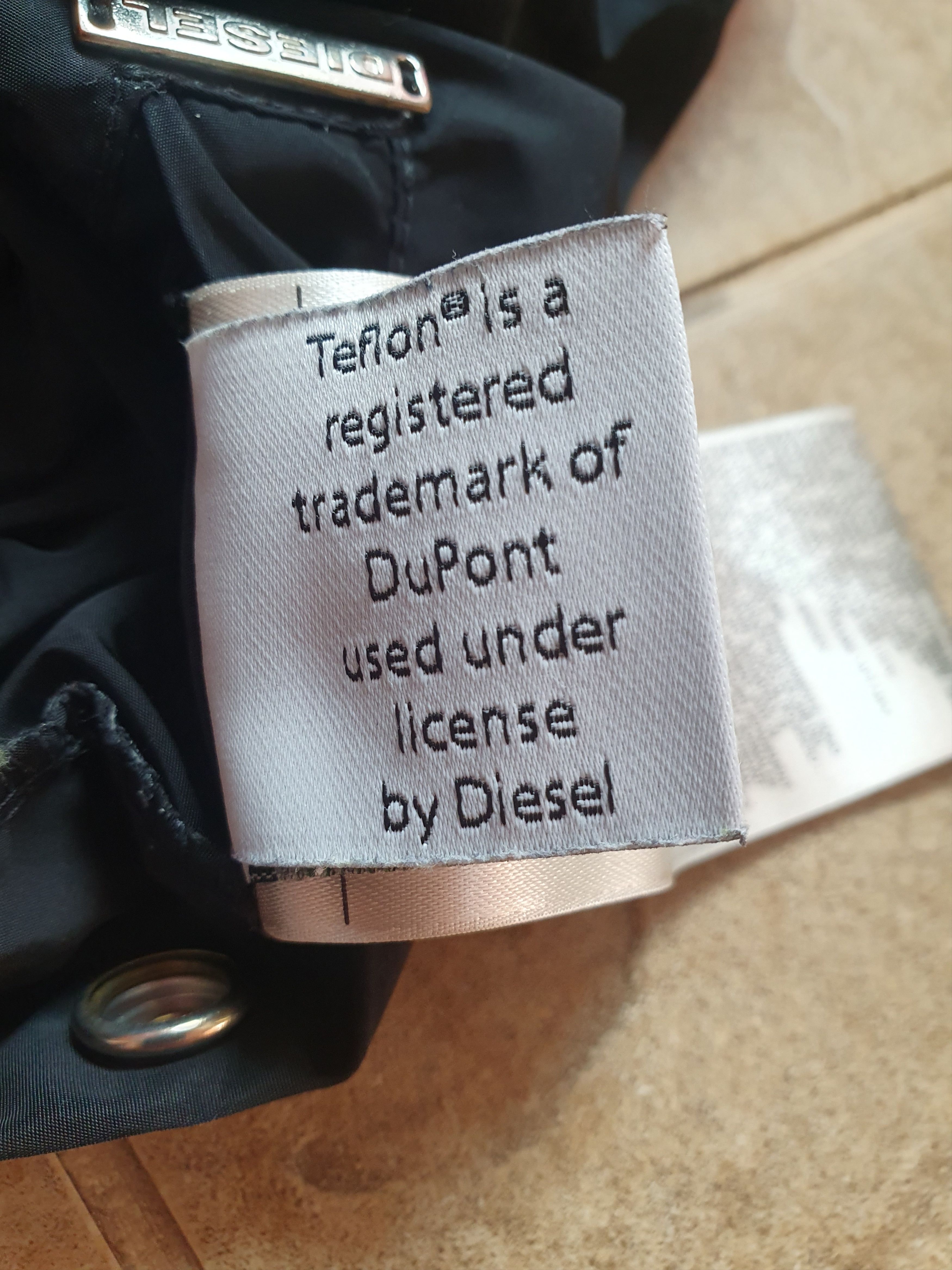 Diesel Vintage Diesel Jacket with Large Logo Streetwear Reversible Size US M / EU 48-50 / 2 - 12 Thumbnail