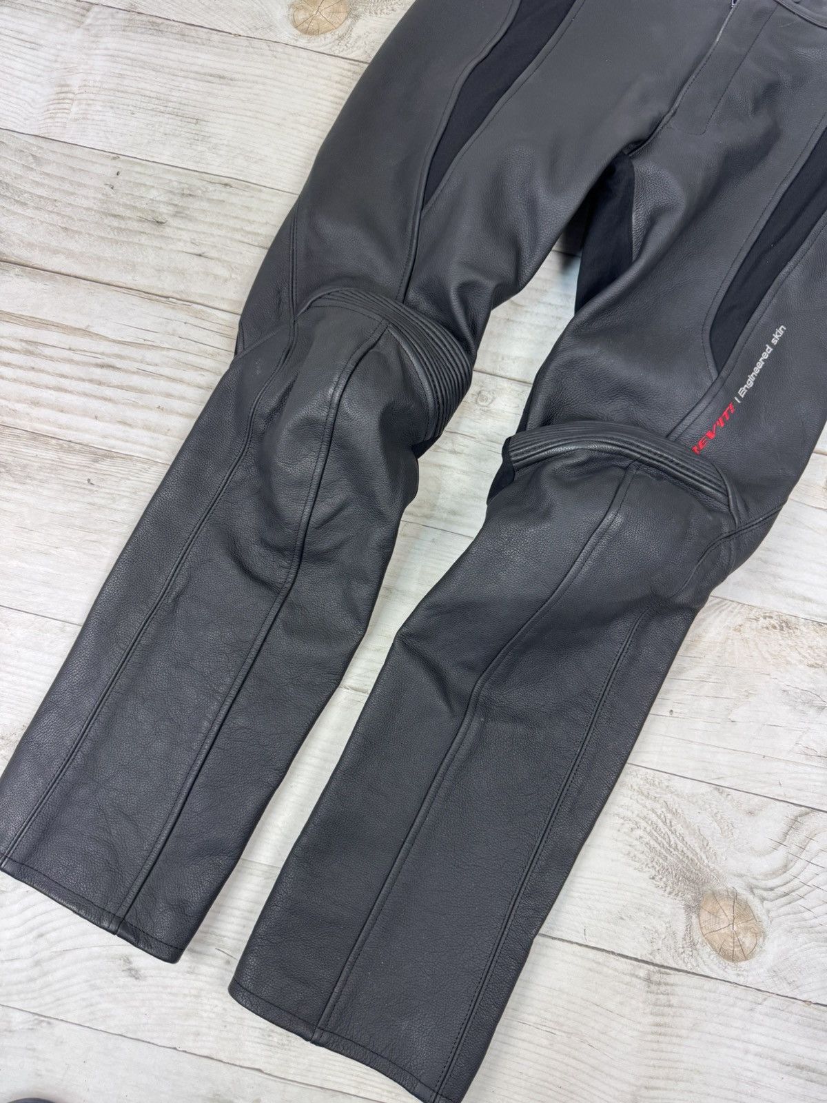 Vintage Vintage Revit Leather Suit Jacket And Pants Motorcycle Moto Size US M / EU 48-50 / 2 - 19 Thumbnail