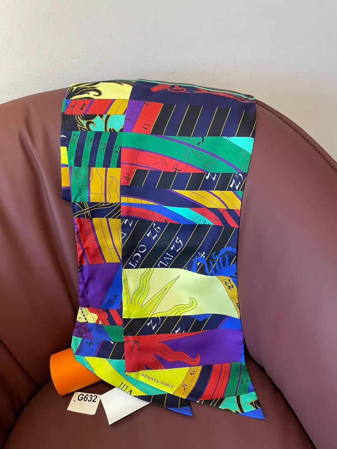 Hermes Hermès Twilly Max Wide Scarf Unworn 208x20 Size ONE SIZE - 1 Thumbnail